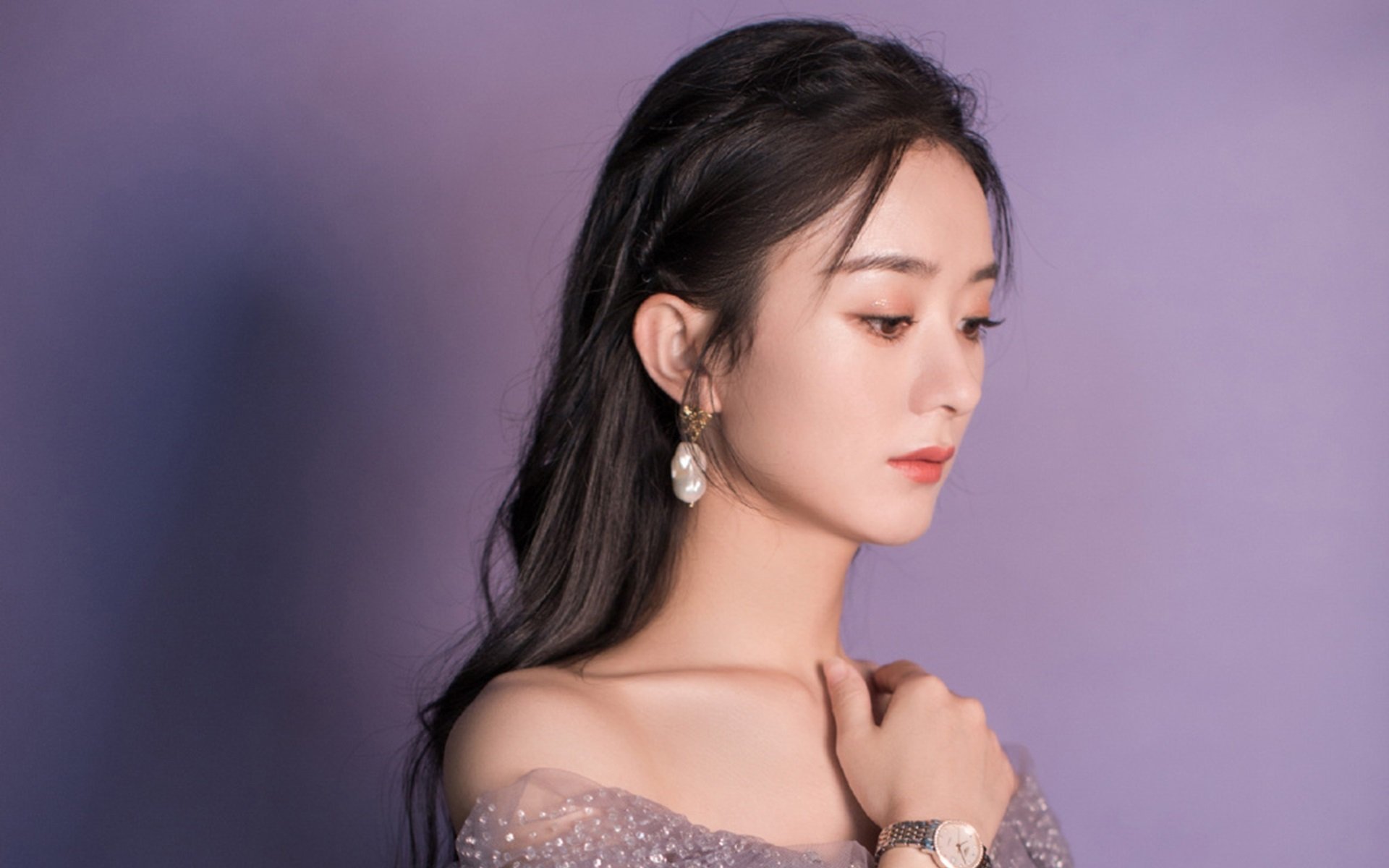 传奇巨星的“幕后故事”：他们的成长密码到底是什么？，传奇的成长奖杯