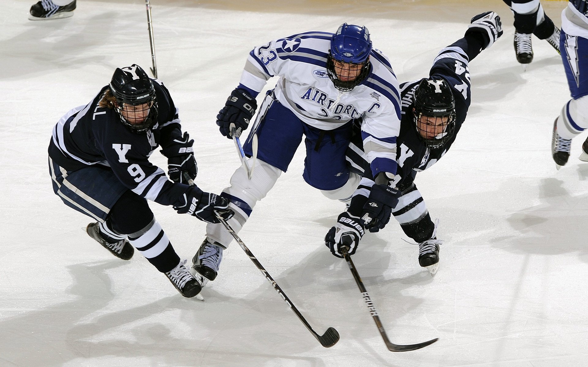 爱游戏下载-“青训合作联盟正式成立，推动职业和青训共同发展”，青训联赛