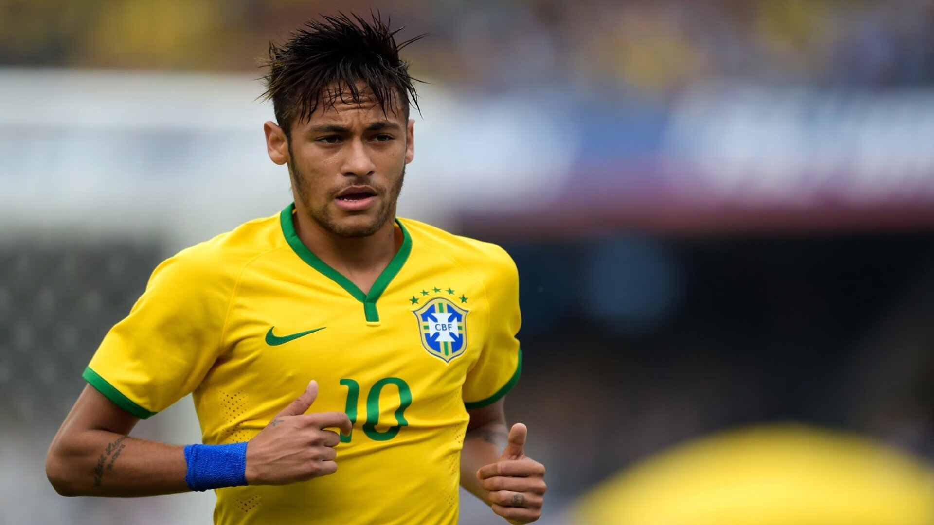 全国中小学体育运动会开幕，百校齐聚竞技场，全国中小学体育比赛