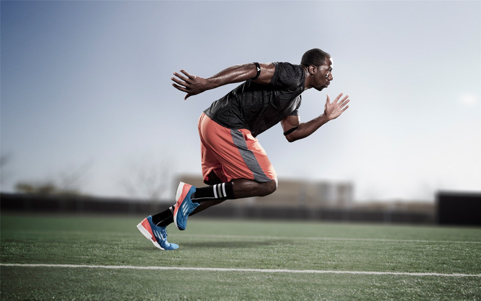 史上“最硬汉”防守：面对巨人队的双人包夹，依旧稳如泰山！